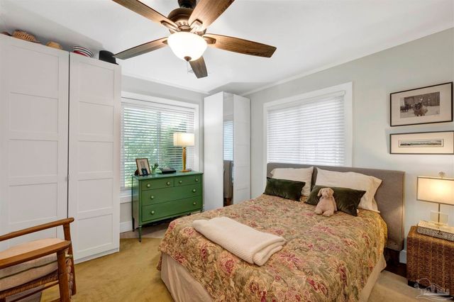 333 Edgewater Dr, Pensacola, FL 32507