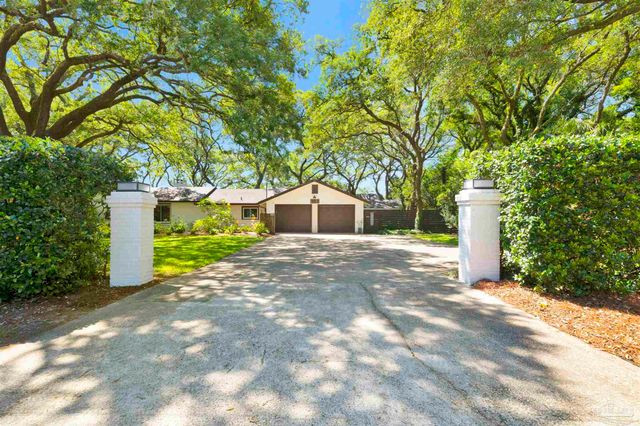 333 Edgewater Dr, Pensacola, FL 32507