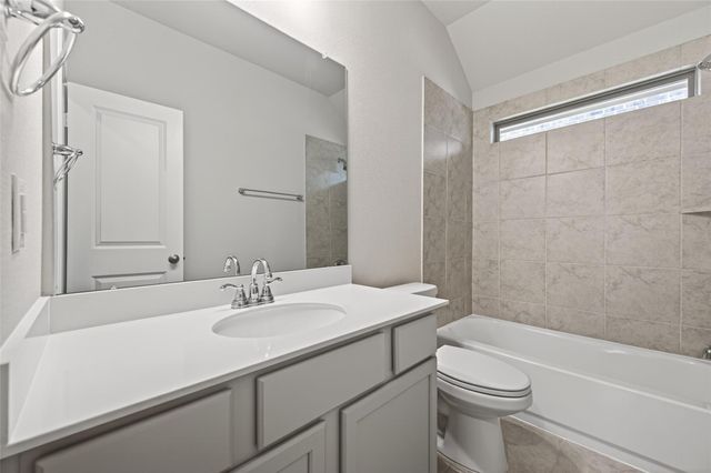 1011 Shoal Creek Trail, Conroe, TX 77304