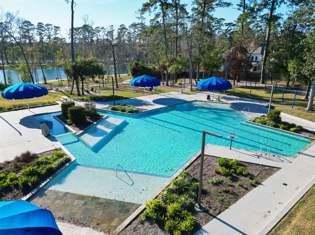 1011 Shoal Creek Trail, Conroe, TX 77304