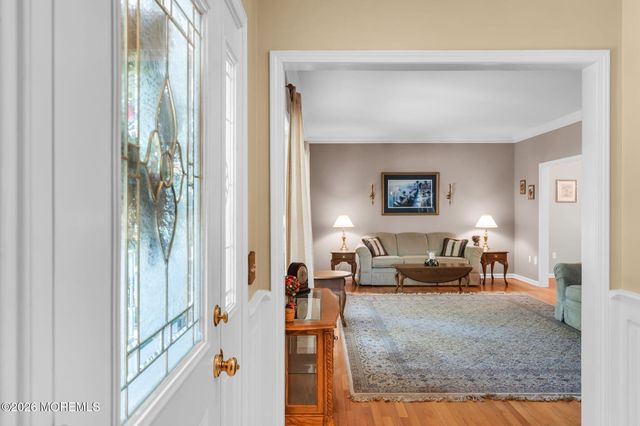 28 Arbor Way, Ocean Twp, NJ 07712