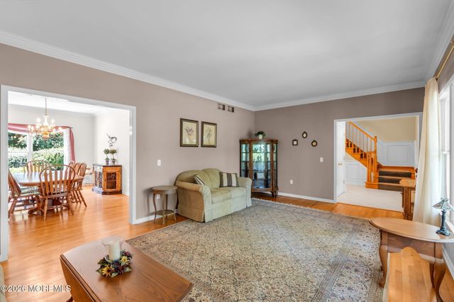 28 Arbor Way, Ocean Twp, NJ 07712