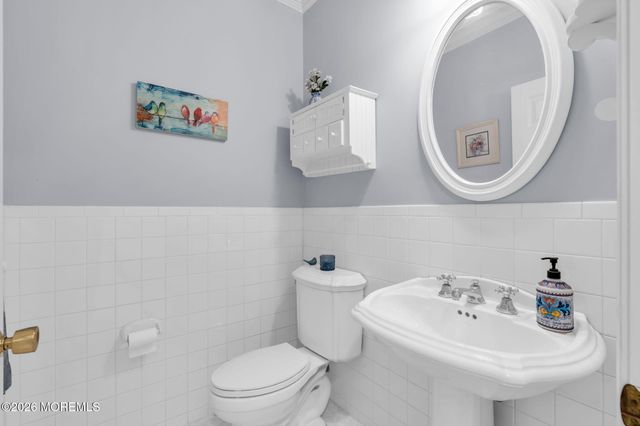 28 Arbor Way, Ocean Twp, NJ 07712