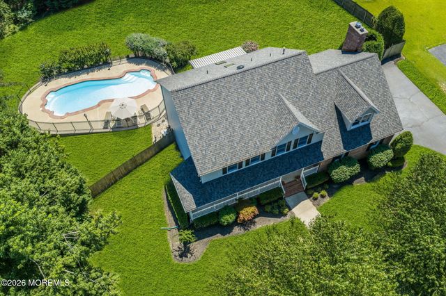 28 Arbor Way, Ocean Twp, NJ 07712