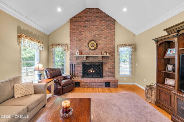 28 Arbor Way, Ocean Twp, NJ 07712