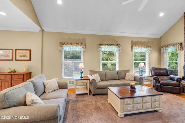 28 Arbor Way, Ocean Twp, NJ 07712