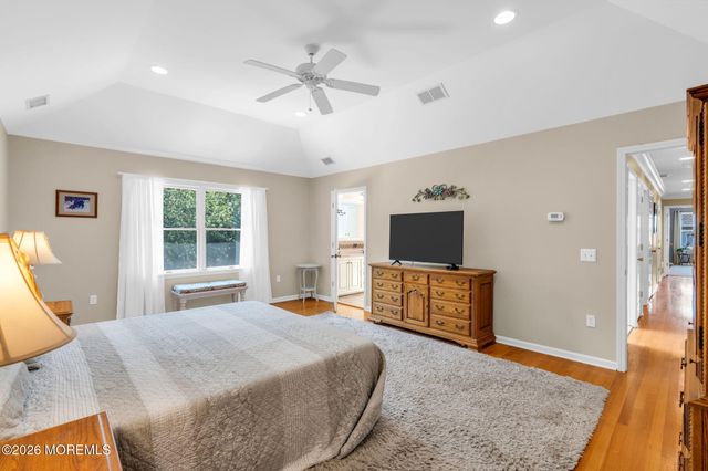 28 Arbor Way, Ocean Twp, NJ 07712