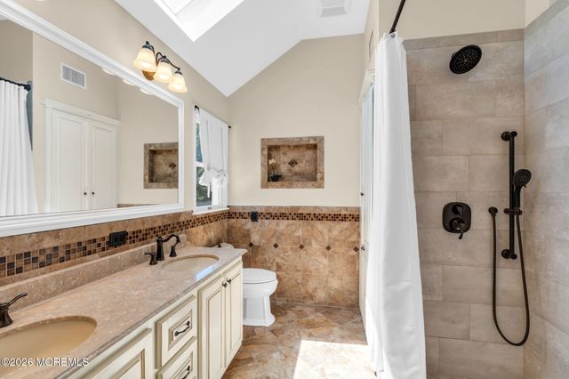 28 Arbor Way, Ocean Twp, NJ 07712