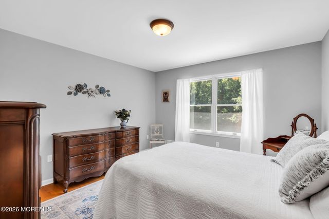 28 Arbor Way, Ocean Twp, NJ 07712