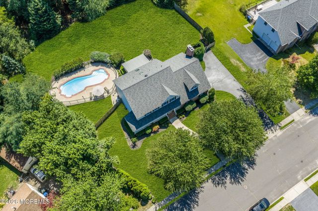 28 Arbor Way, Ocean Twp, NJ 07712