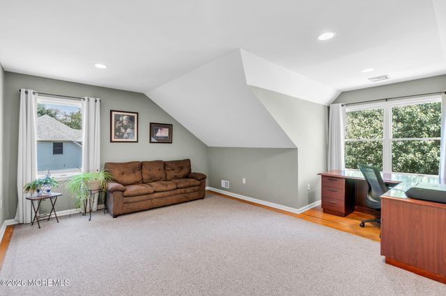 28 Arbor Way, Ocean Twp, NJ 07712