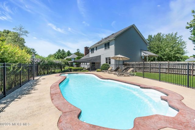 28 Arbor Way, Ocean Twp, NJ 07712