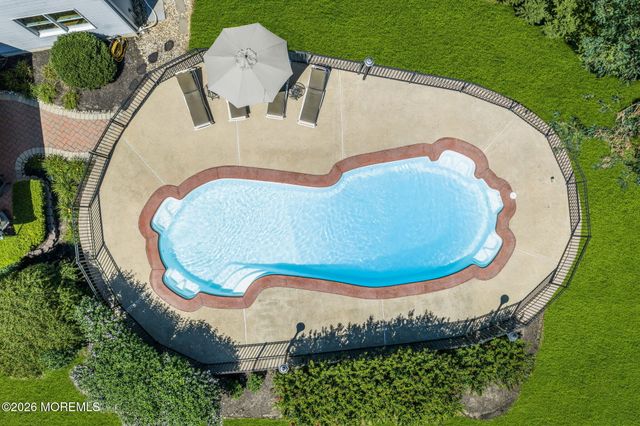 28 Arbor Way, Ocean Twp, NJ 07712