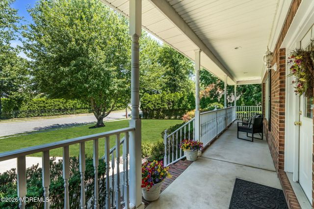 28 Arbor Way, Ocean Twp, NJ 07712