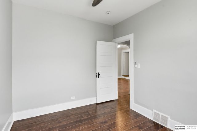 3857 Gold Street, Omaha, NE 68105