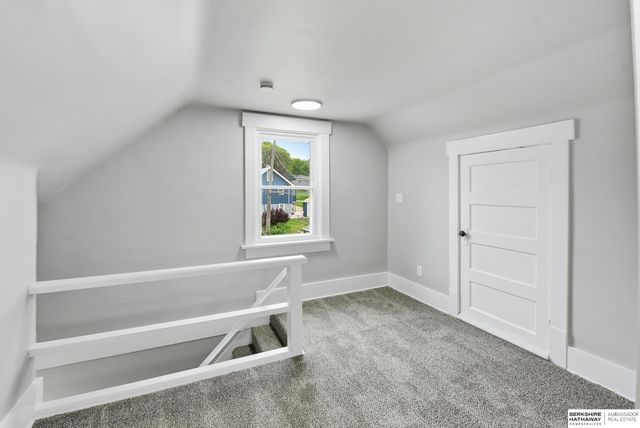 3857 Gold Street, Omaha, NE 68105