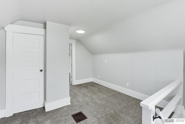 3857 Gold Street, Omaha, NE 68105