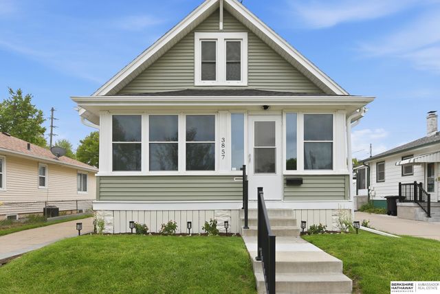 3857 Gold Street, Omaha, NE 68105