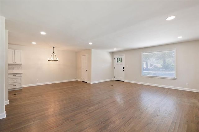 1836 Lochlomand SE Lane, Smyrna, GA 30080