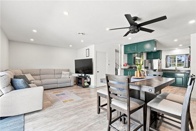 675 E Lee Place, Azusa, CA 91702