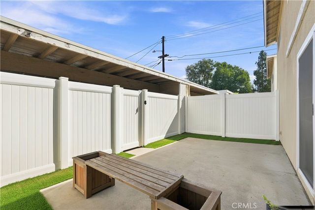 675 E Lee Place, Azusa, CA 91702