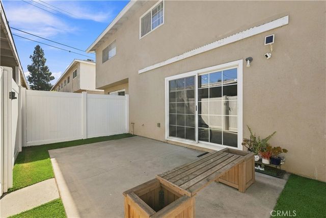 675 E Lee Place, Azusa, CA 91702