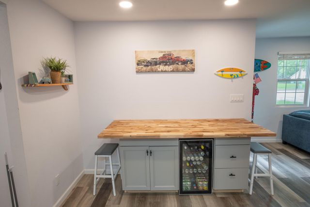 846 S Anderson Street, Angleton, TX 77515