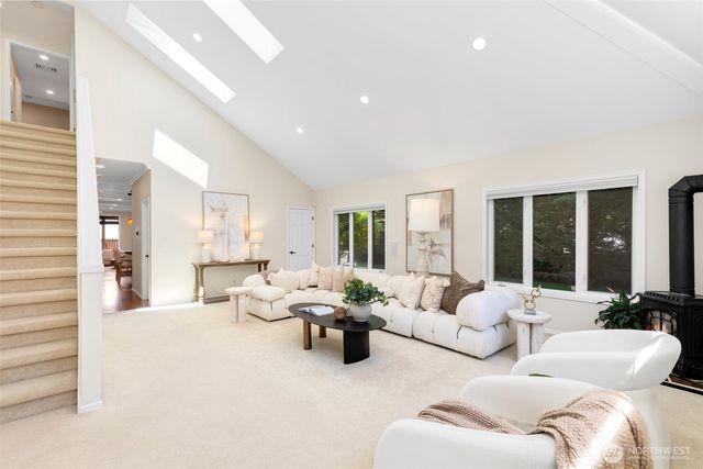 1770 267th Court SE, Sammamish, WA 98075