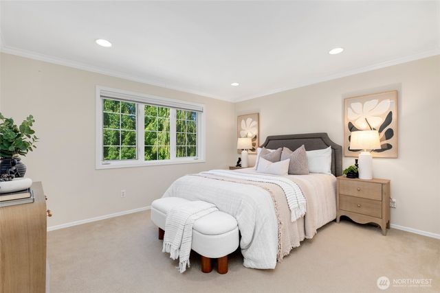 1770 267th Court SE, Sammamish, WA 98075