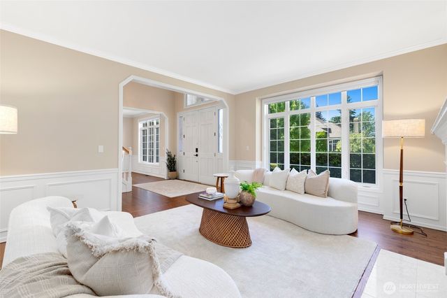 1770 267th Court SE, Sammamish, WA 98075