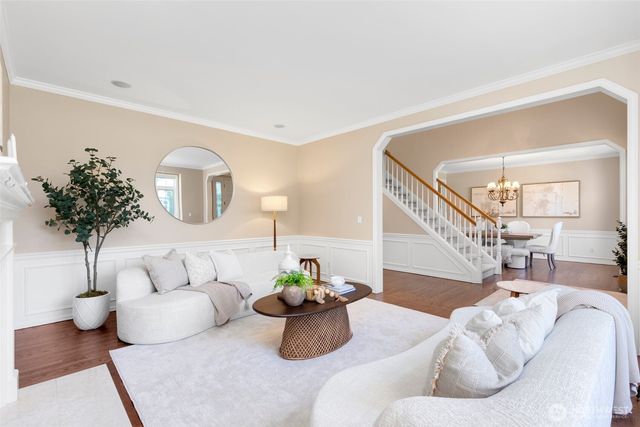 1770 267th Court SE, Sammamish, WA 98075