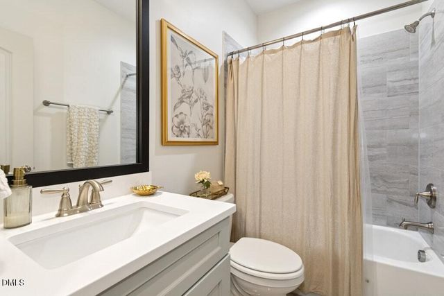 80 Paddocks Court, Zebulon, NC 27597