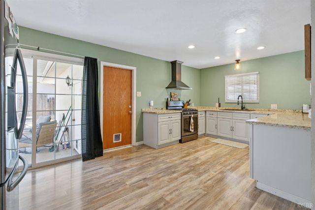 148 Faun Place, Lemoore, CA 93245
