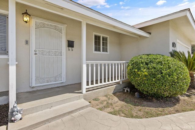 148 Faun Place, Lemoore, CA 93245