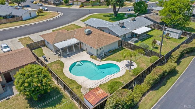 148 Faun Place, Lemoore, CA 93245
