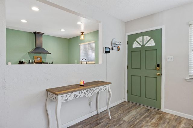 148 Faun Place, Lemoore, CA 93245