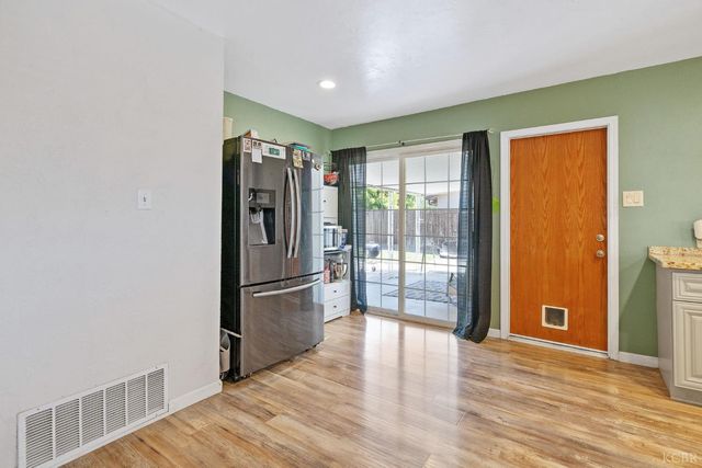 148 Faun Place, Lemoore, CA 93245