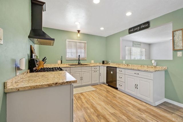148 Faun Place, Lemoore, CA 93245