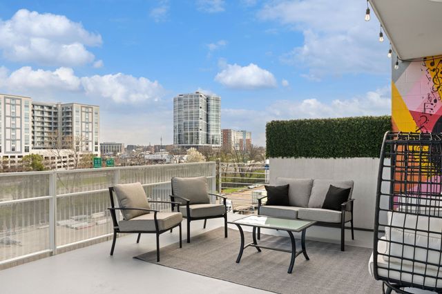 920 South St Apt 320, Nashville, TN 37203