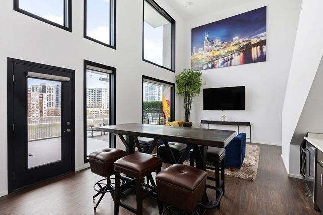 920 South St Apt 320, Nashville, TN 37203