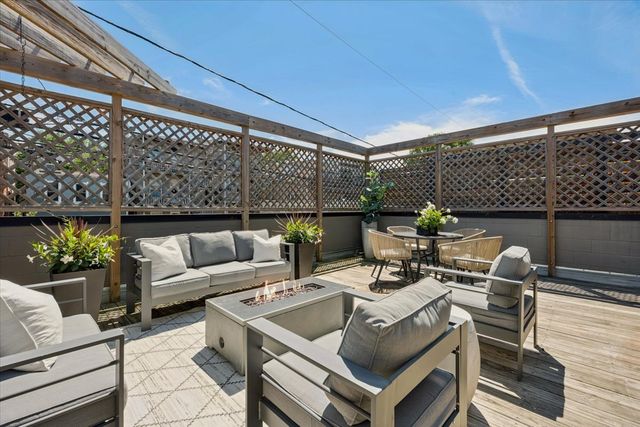 2719 W Haddon Avenue 1, Chicago, IL 60622