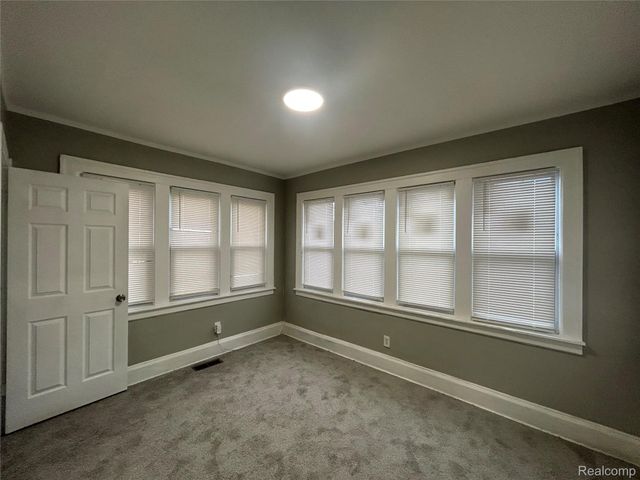 1933 Taylor Street, Detroit, MI 48206