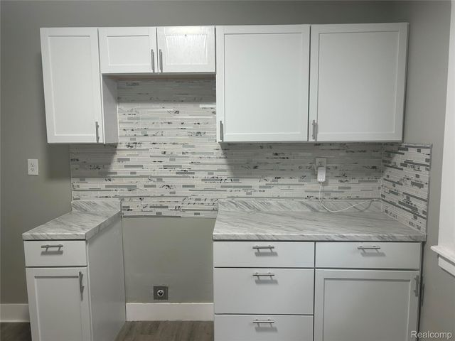 1933 Taylor Street, Detroit, MI 48206