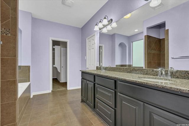 520 Brook Shadow, Cibolo, TX 78108