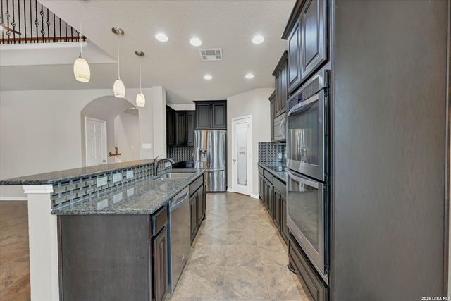 520 Brook Shadow, Cibolo, TX 78108