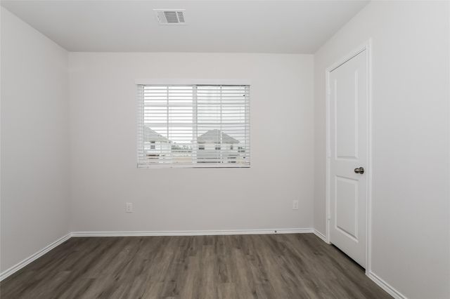 411 Brushback Drive, Huntsville, TX 77320