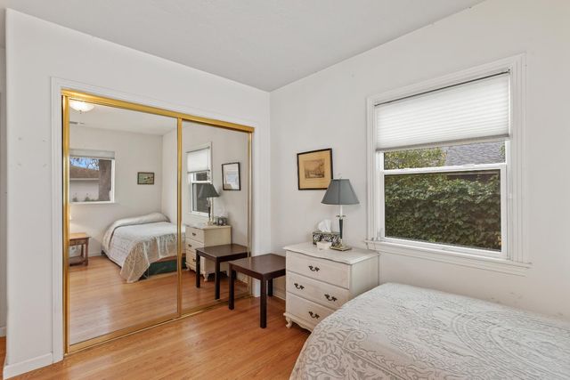 4651 Crestwood Way, Sacramento, CA 95822