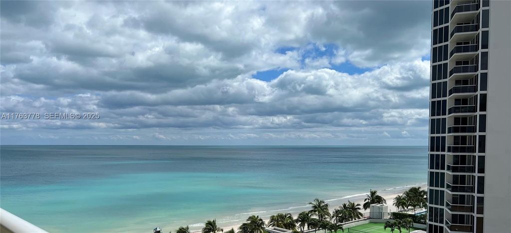 19201 Collins Avenue 805, Sunny Isles Beach, FL 33160