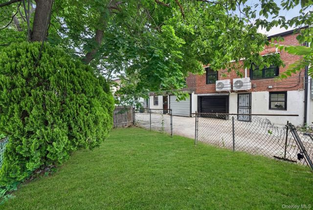 17913 134th Avenue, Springfield Gardens, NY 11434