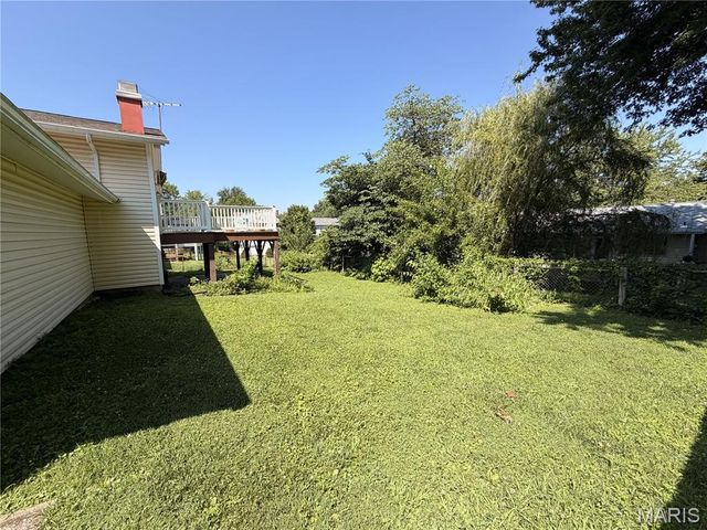 1515 Shadow Lane, St Charles, MO 63303